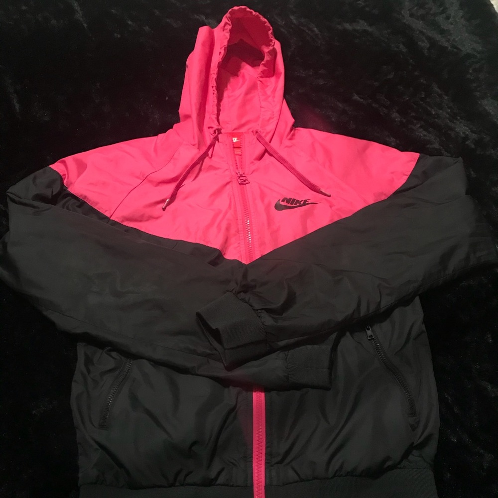 Nike Windbreaker Jacket